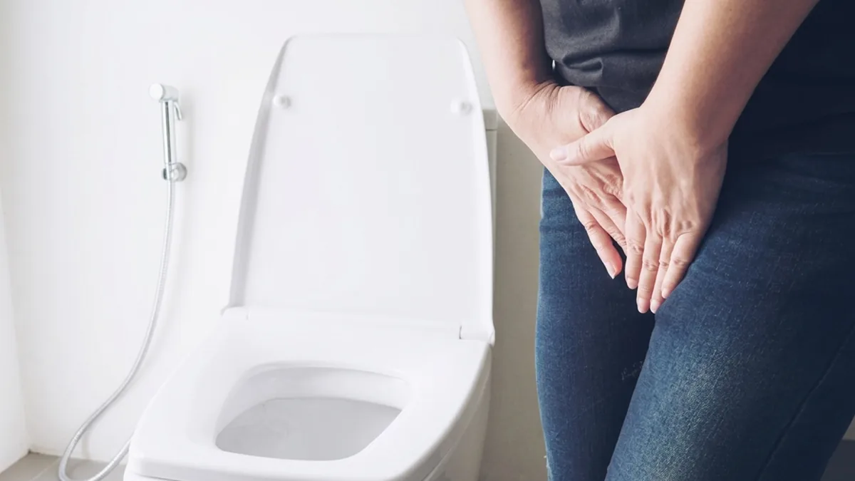 Understanding Pus Cells in Urine: Causes, Symptoms, and Treatment