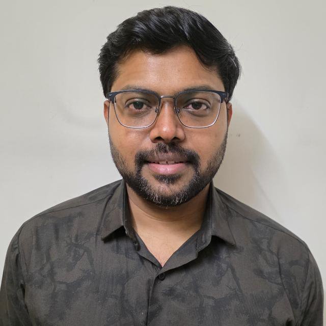 Dr. Vigneshwar T, Surgical Oncologist